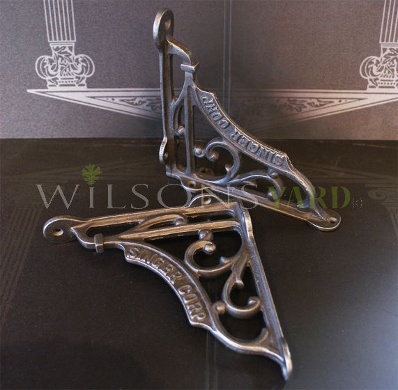 Vintage style cast shelf bracket