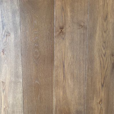 WILSON’S HUNTINGTON CASTLE RANGE PRE-FINISHED ENGINEERED OAK PLANK