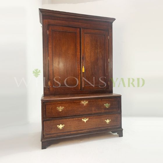 Georgian kitchen cupboard in the finest quality English Oak (Circa 1800)