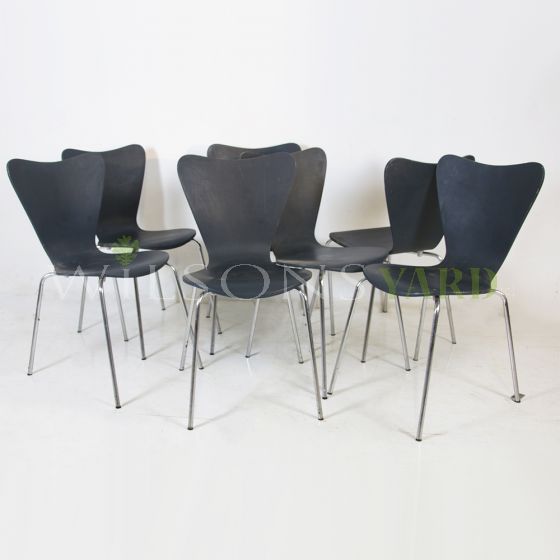 Set of 7 dining chairs