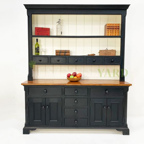 Bespoke kitchen dresser