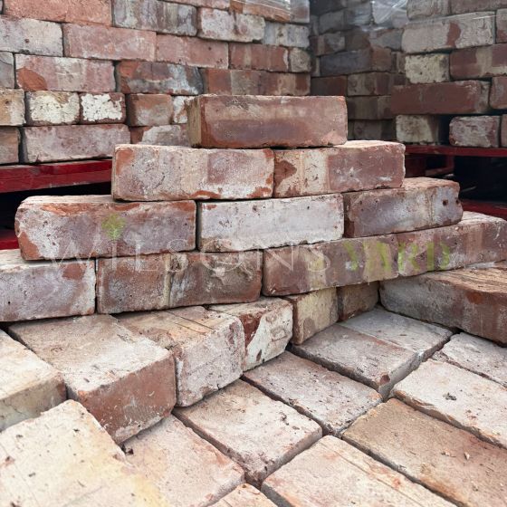 Reclaimed Loughbrough Brick ( 400 brick per pallet)